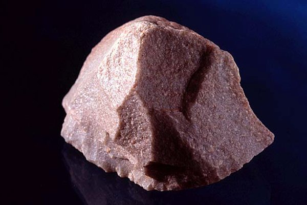 Horsehoof core stone tool